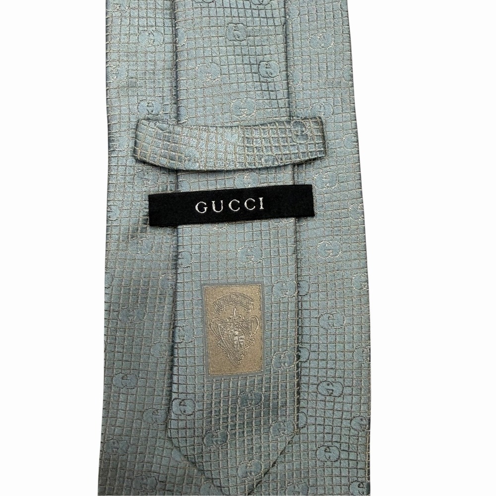 Gucci Men's Tie Aqua Blue Grid Pattern GG Logo Satin Silk 3.75" (W) x 62" (L)